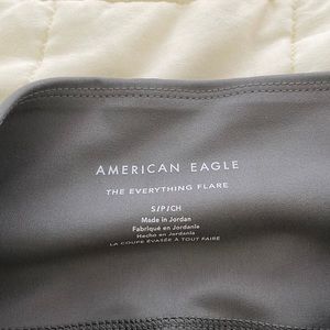 AMERICAN EAGLE The Everything Flare in Olive